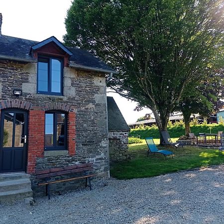 Gite Les Tongs Des Pres, Au Coeur Du Parc Normandie Maine Livaie Ngoại thất bức ảnh